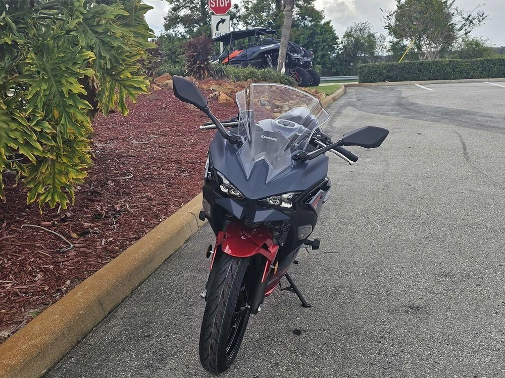 2026 Kawasaki Ninja® 500 Se Abs