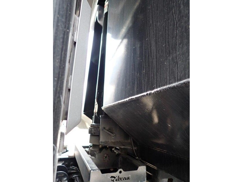 Kenworth T880 2025