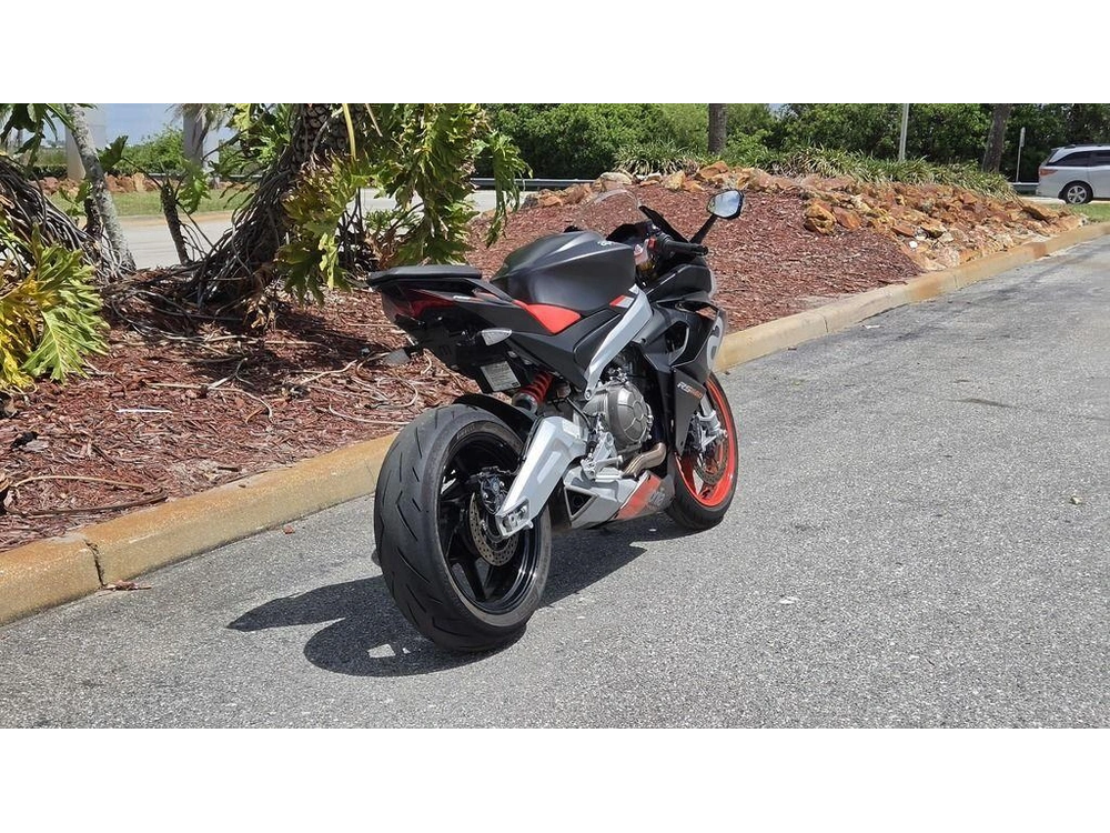 2022 Aprilia Rs 660