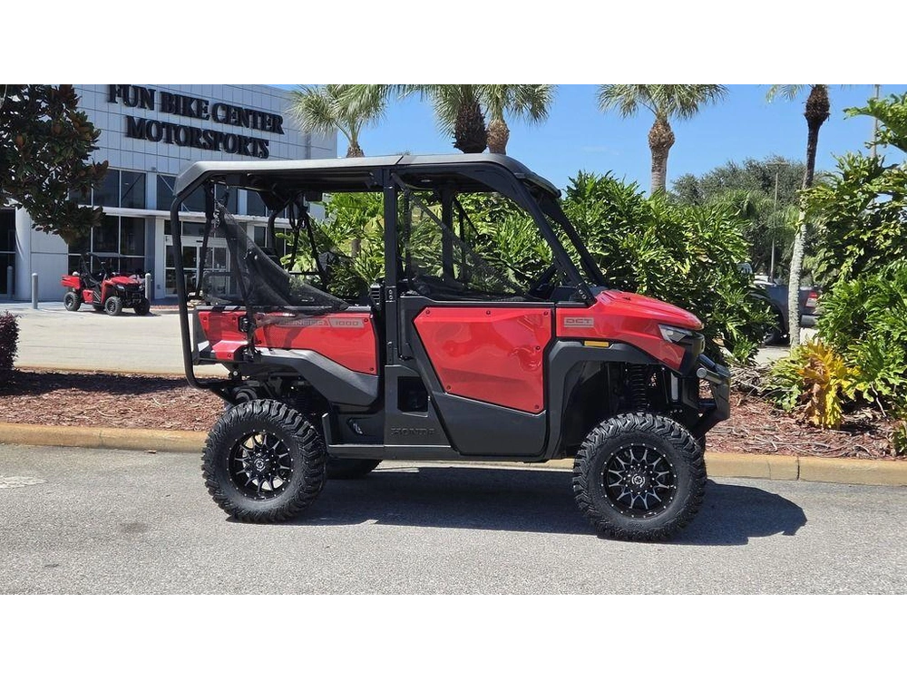 2026 Honda Pioneer 1000-5 Deluxe