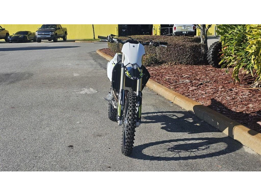 2026 Triumph Tf 450-x Jet Black/pure White