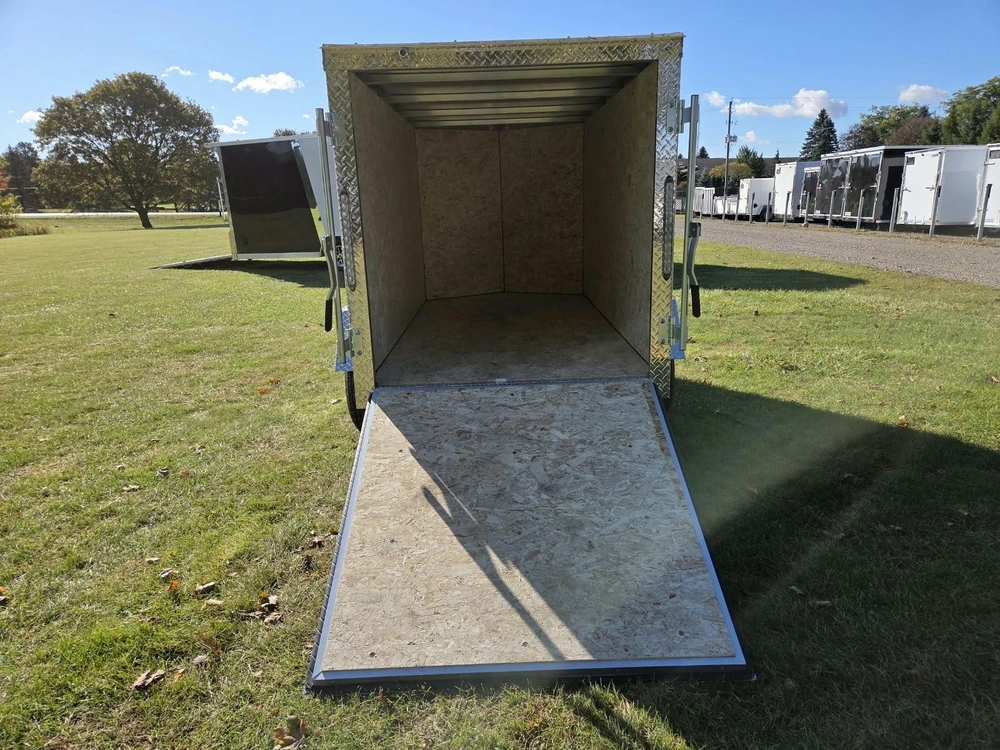 2027 Rhino Galvanized Enclosed 4' X 8' Ramp