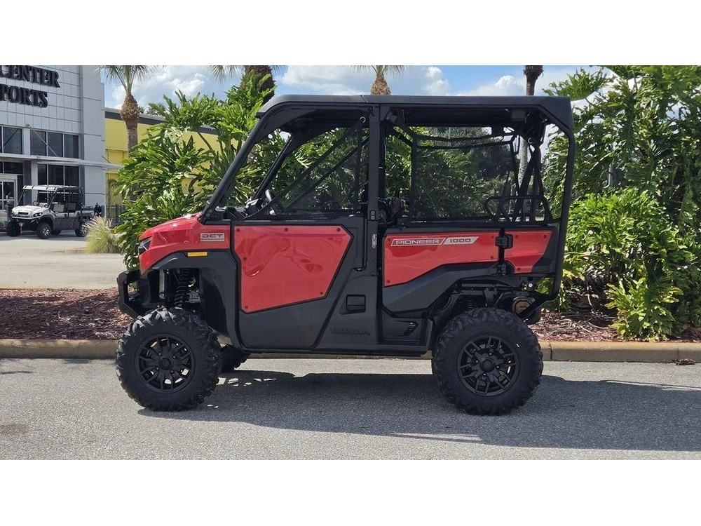 2026 Honda Pioneer 1000-5 Deluxe