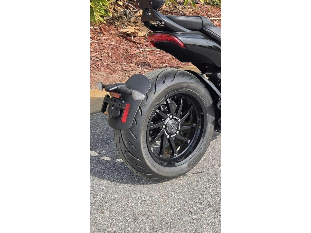 2026 Triumph Rocket 3 Storm Gt Granite/sapphire Black
