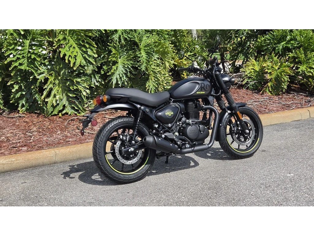 2027 Royal Enfield Hunter 350 Graphite Grey