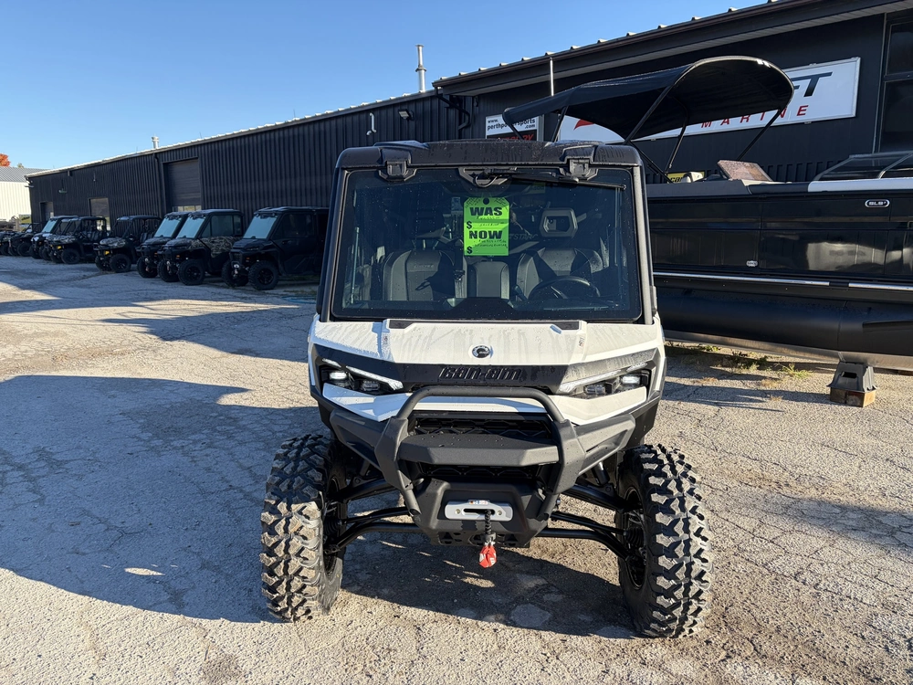2026 Can-am Defender Limited Hd11