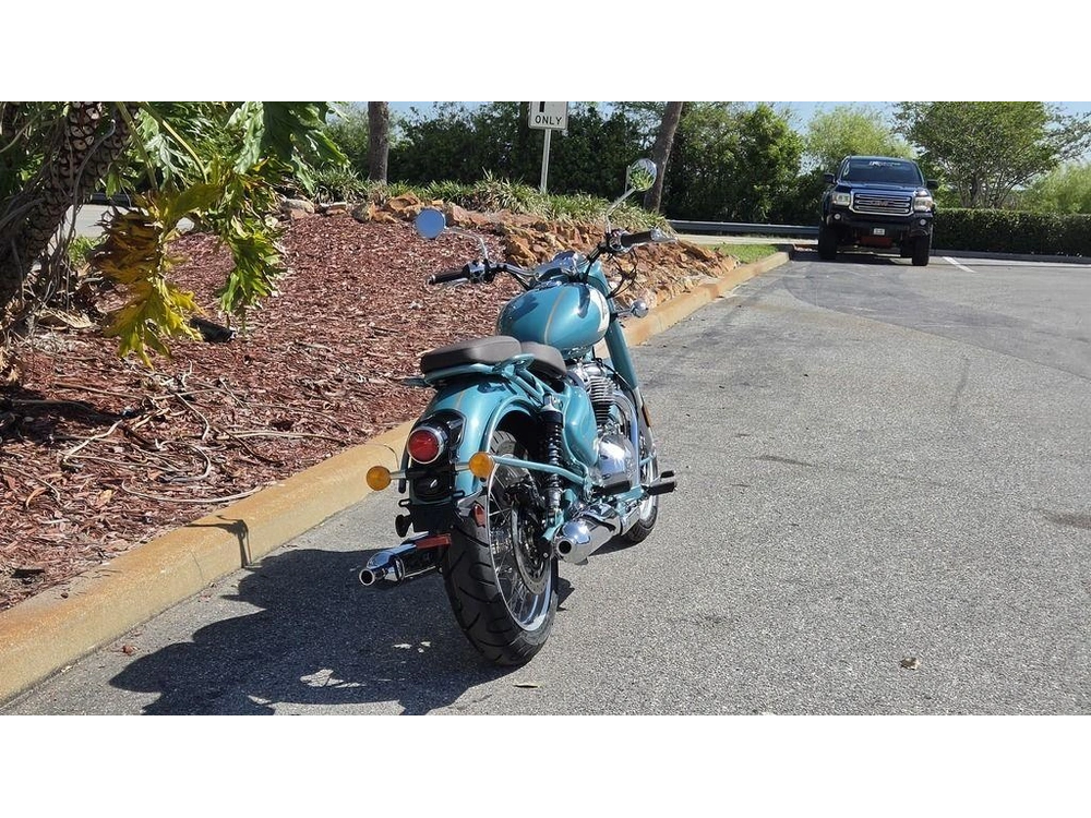 2026 Royal Enfield Classic 650 Classic Teal