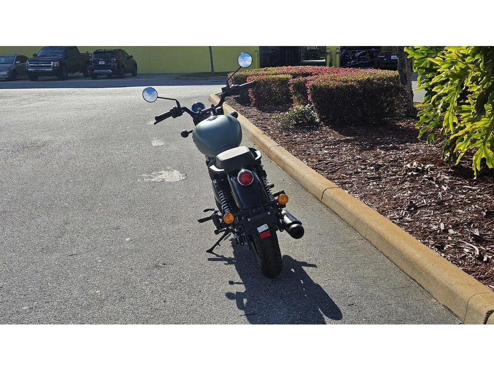 2024 Royal Enfield Meteor 350 Fireball Matte Green