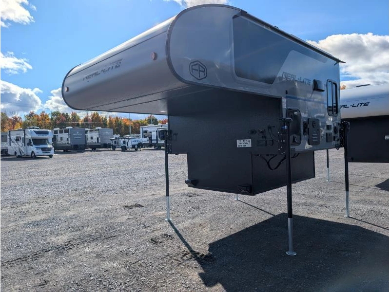 Palomino Real Lite 1800 2027