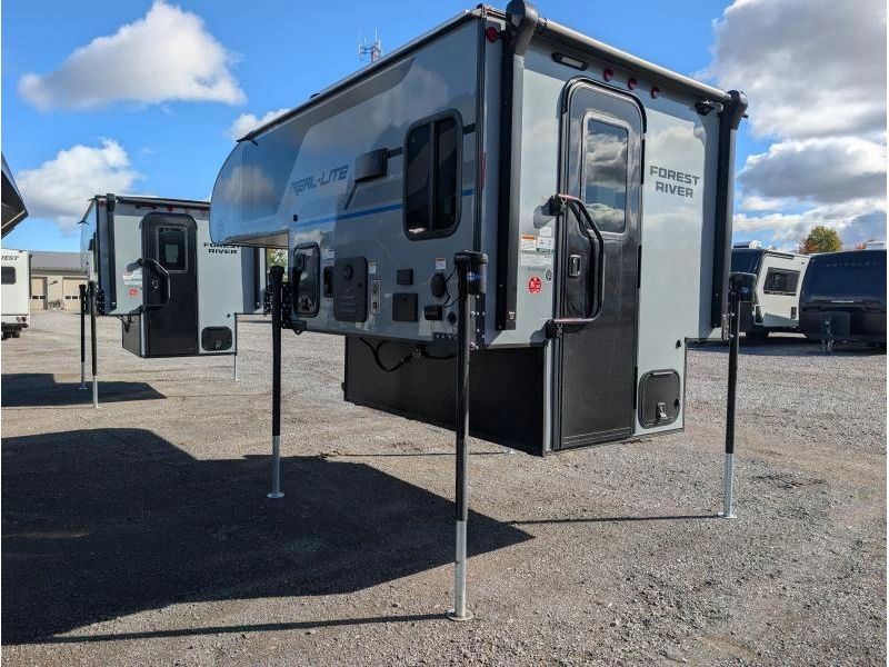 Palomino Real Lite 1800 2027