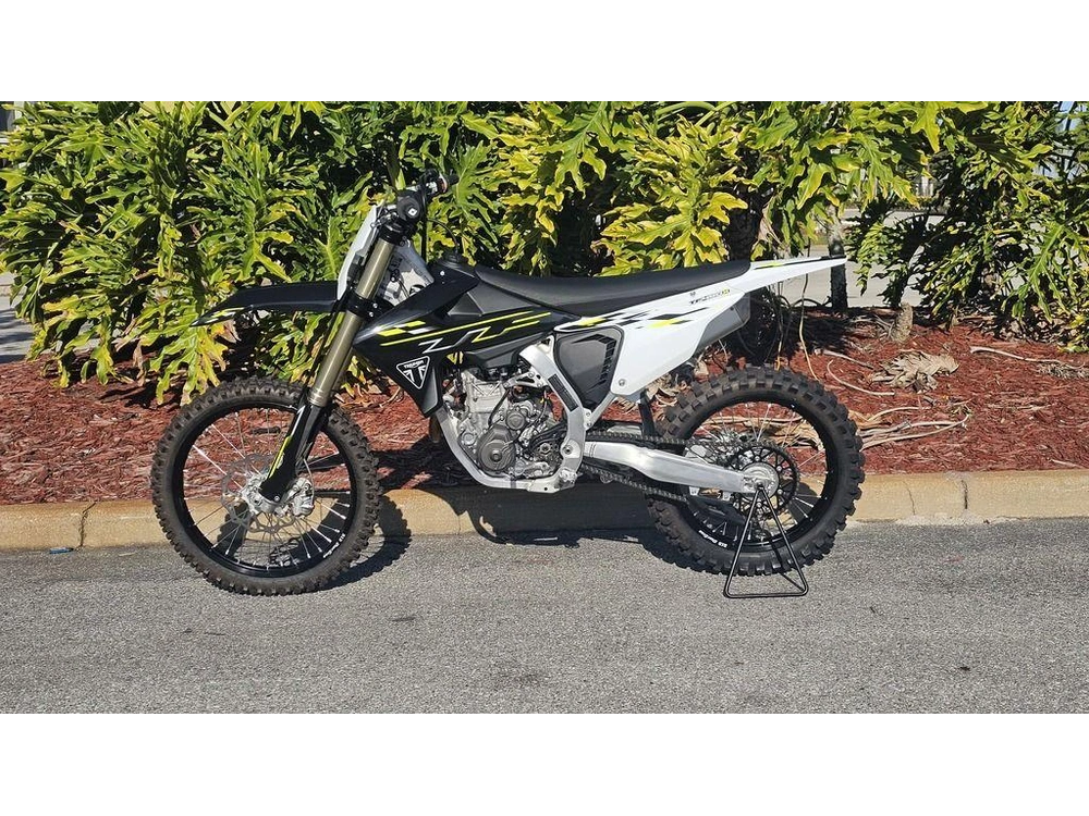 2026 Triumph Tf 450-x Jet Black/pure White