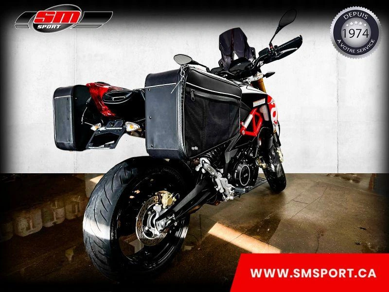 Aprilia Dorsoduro 900 2018 alt