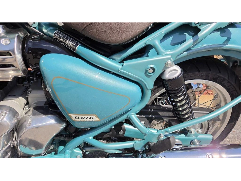 2026 Royal Enfield Classic 650 Classic Teal