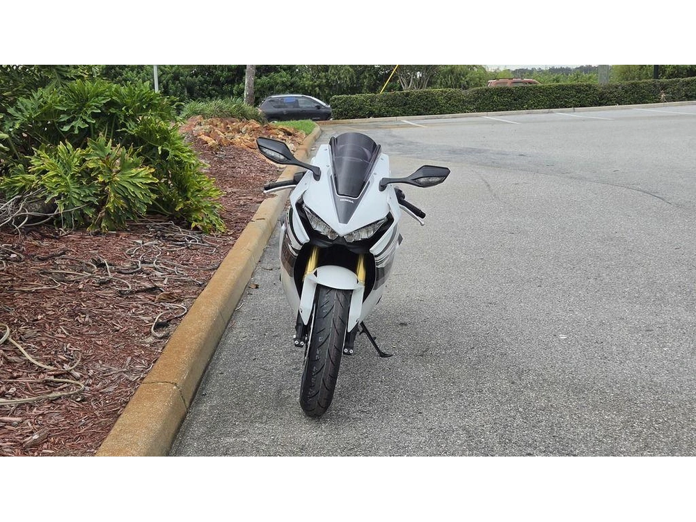 2027 Honda Cbr1000rr