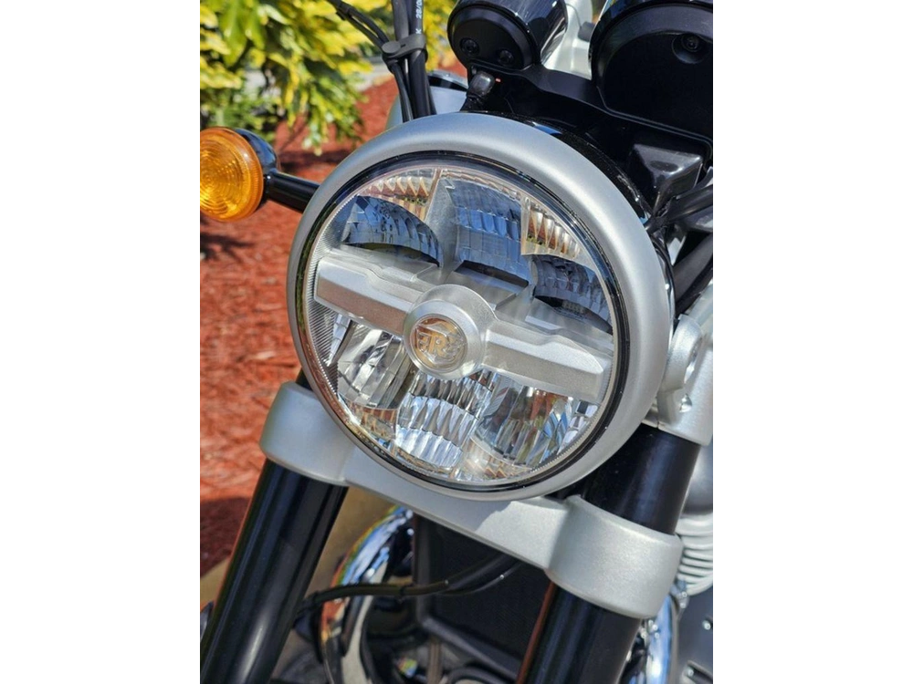 2024 Royal Enfield Super Meteor 650 Interstellar Grey