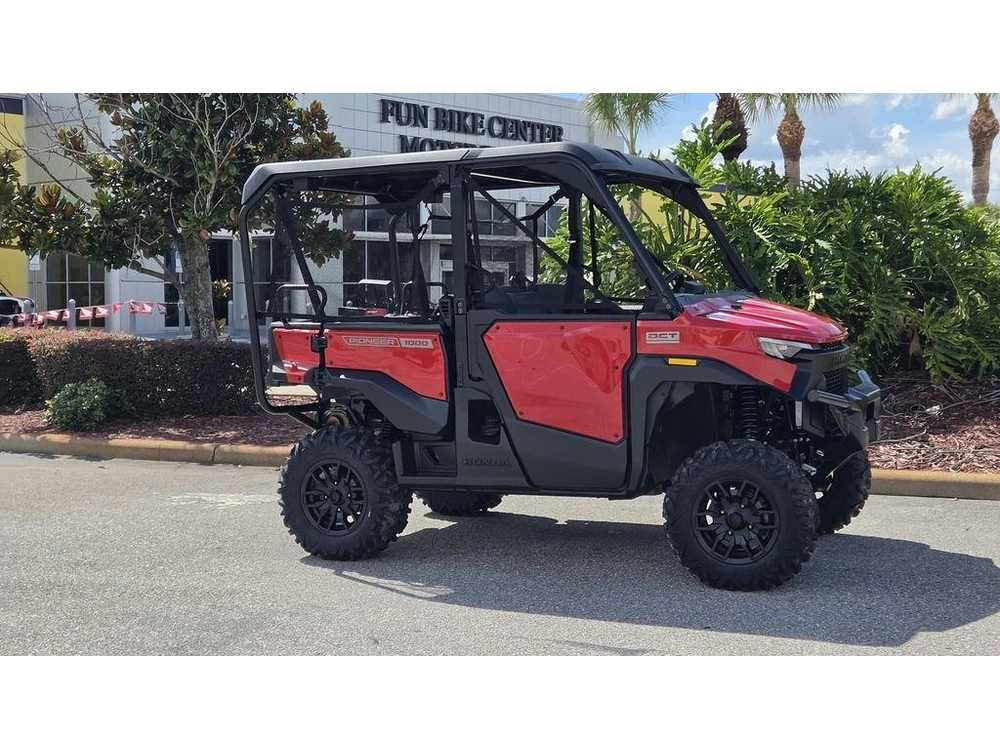 2026 Honda Pioneer 1000-5 Deluxe