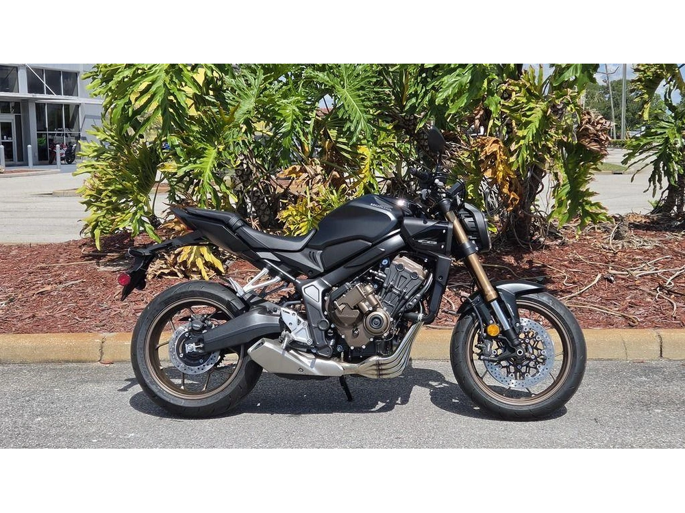 2026 Honda Cb650r E-clutch