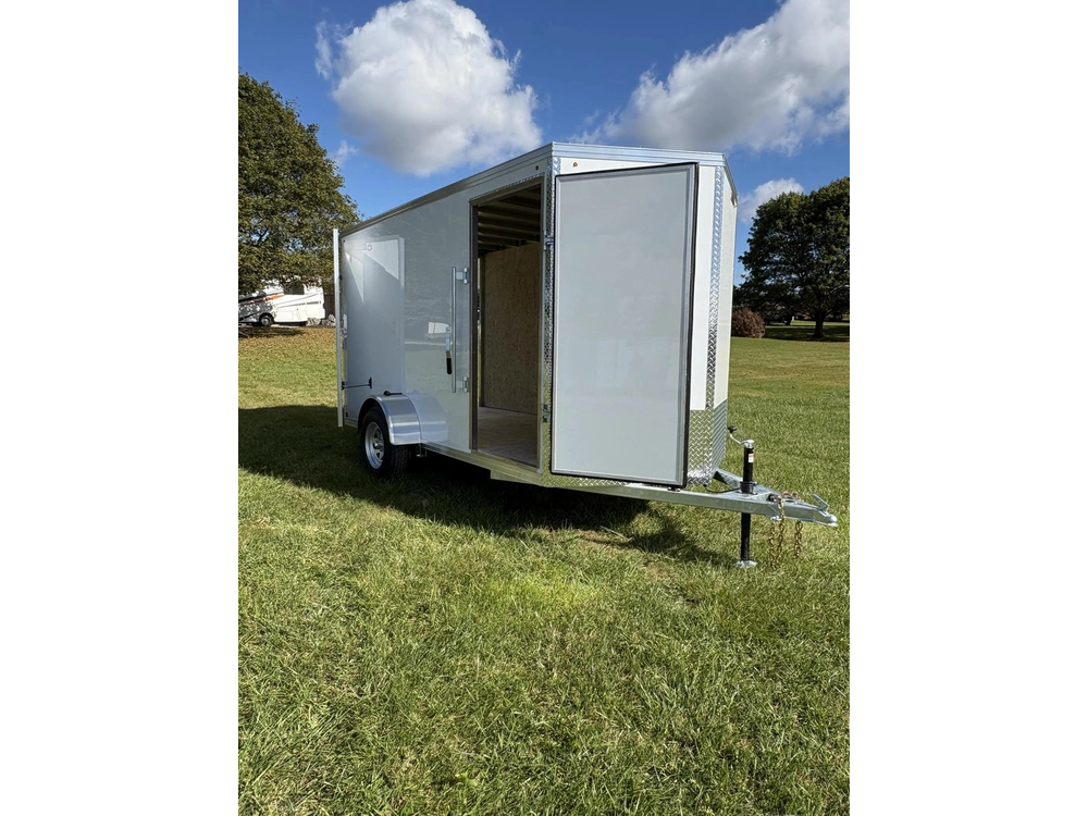 2027 Rhino Galvanized Enclosed 6' X 12' Sa Dd alt