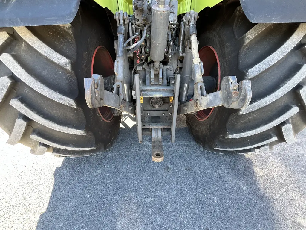 2022 Claas Axion 960