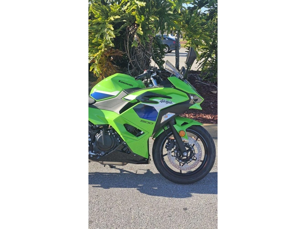 2026 Kawasaki Ninja® 500