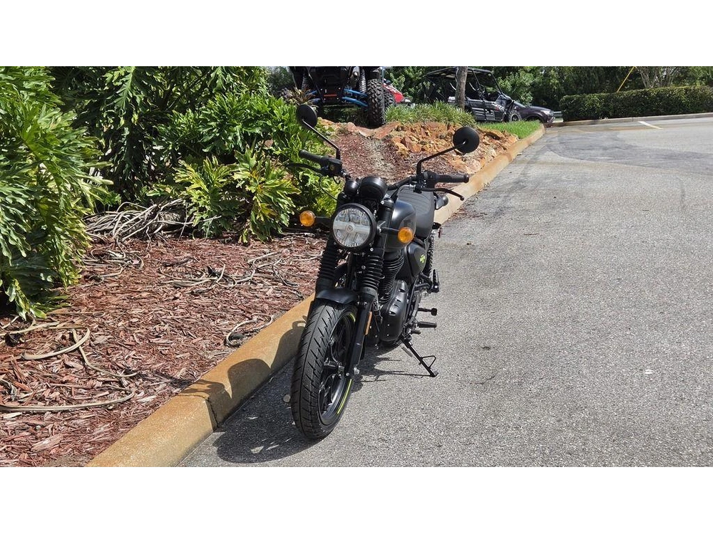 2027 Royal Enfield Hunter 350 Graphite Grey