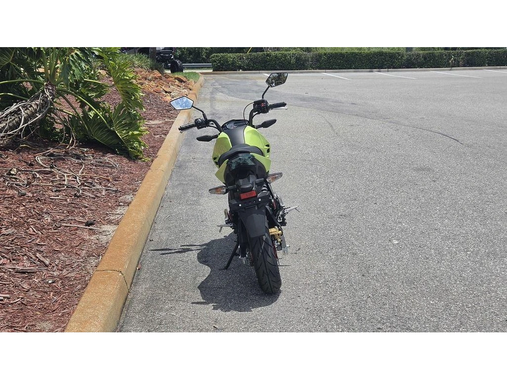 2026 Kawasaki Z125 Pro