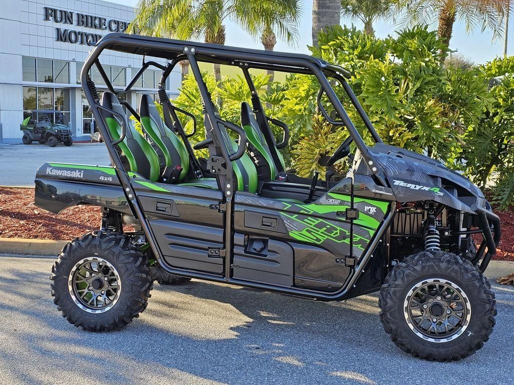 2025 Kawasaki Teryx4™ S Le Cypher Camo Gray