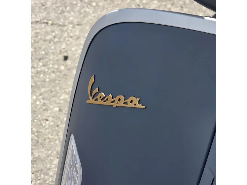 Vespa GTV Officina 8 310 2027