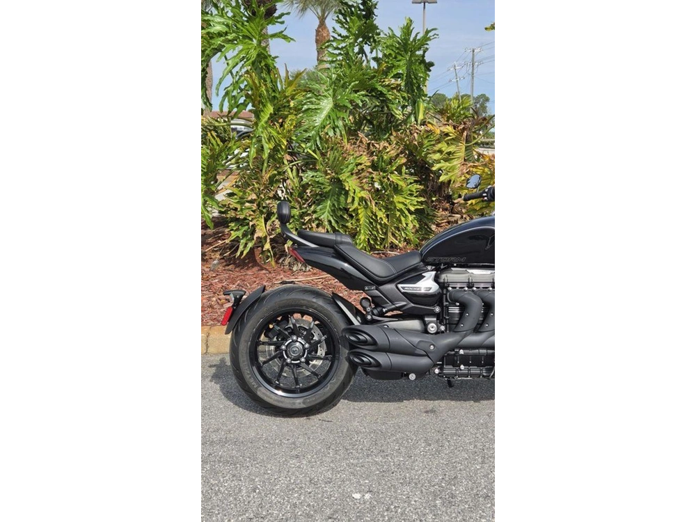 2026 Triumph Rocket 3 Storm Gt Granite/sapphire Black
