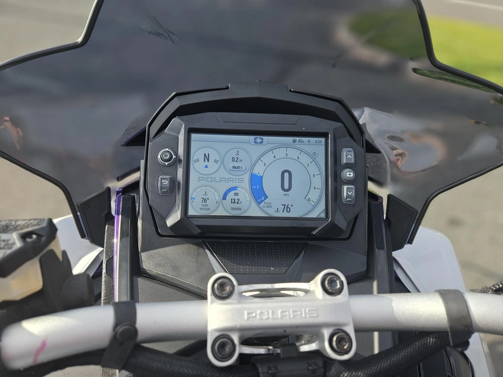 Polaris 9r Indy Vr1 137 2027 alt