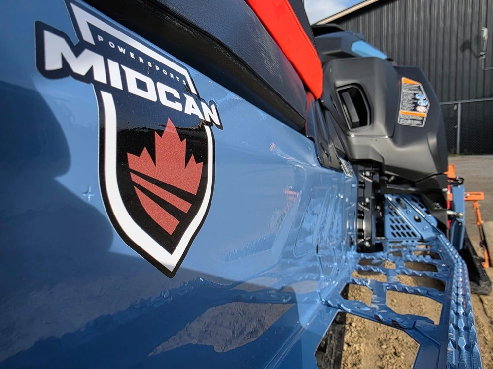2026 Ski-doo Backcountry X-rs 146 (43") 850 E-tec Turbo R Storm 150 1.5" Shot W/ 10.25" Touchscreen