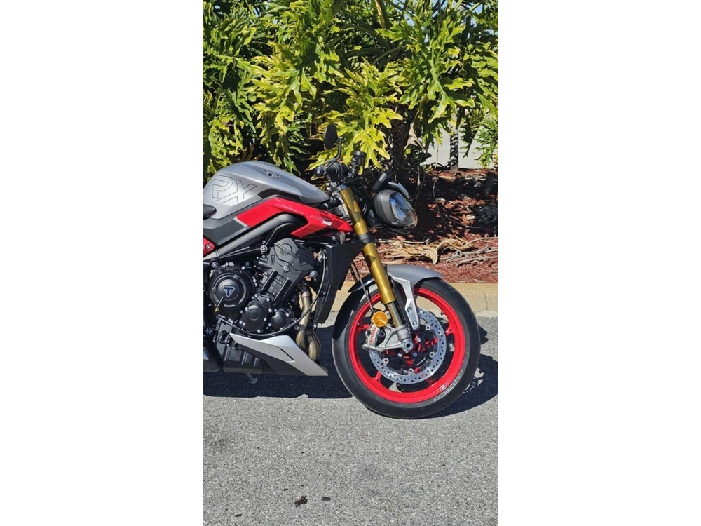 2026 Triumph Street Triple 765 Rx