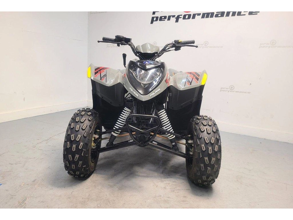2022 Polaris Phoenix 200 alt
