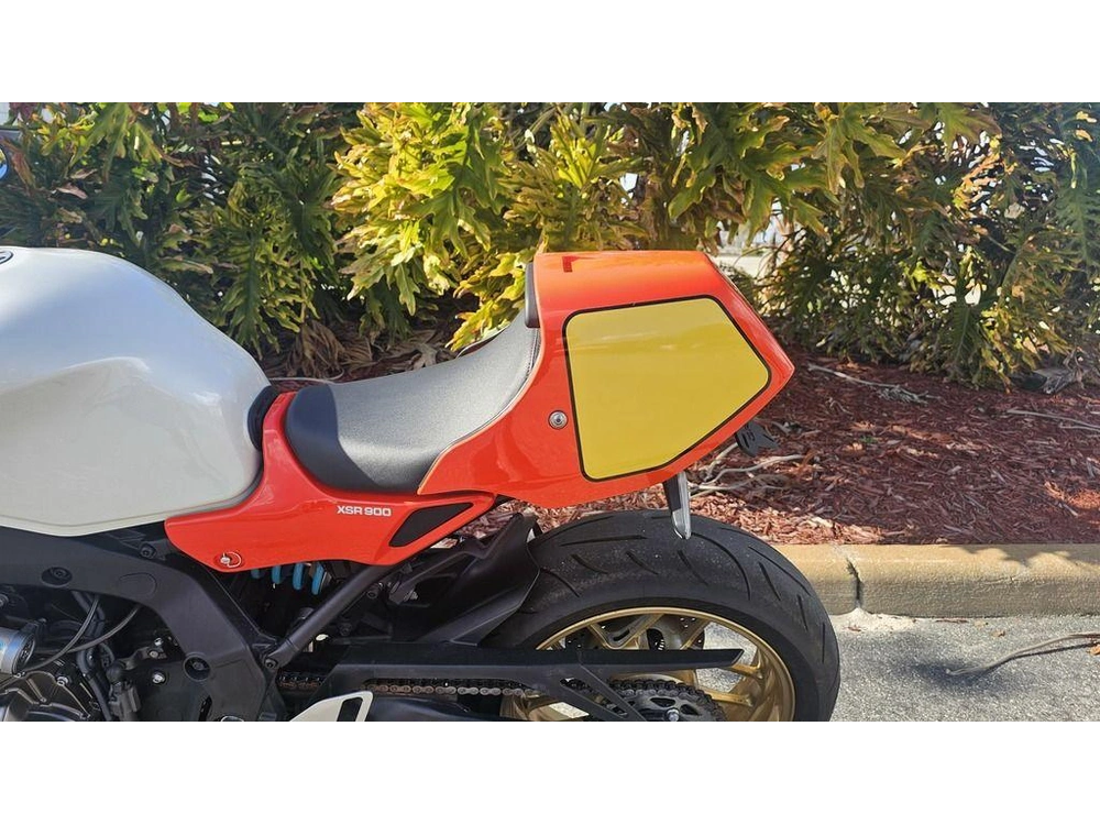 2024 Yamaha Xsr900