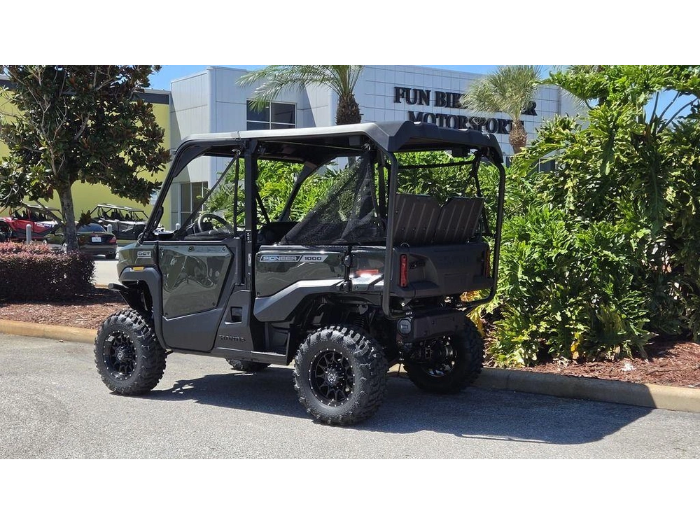 2026 Honda Pioneer 1000-5 Deluxe