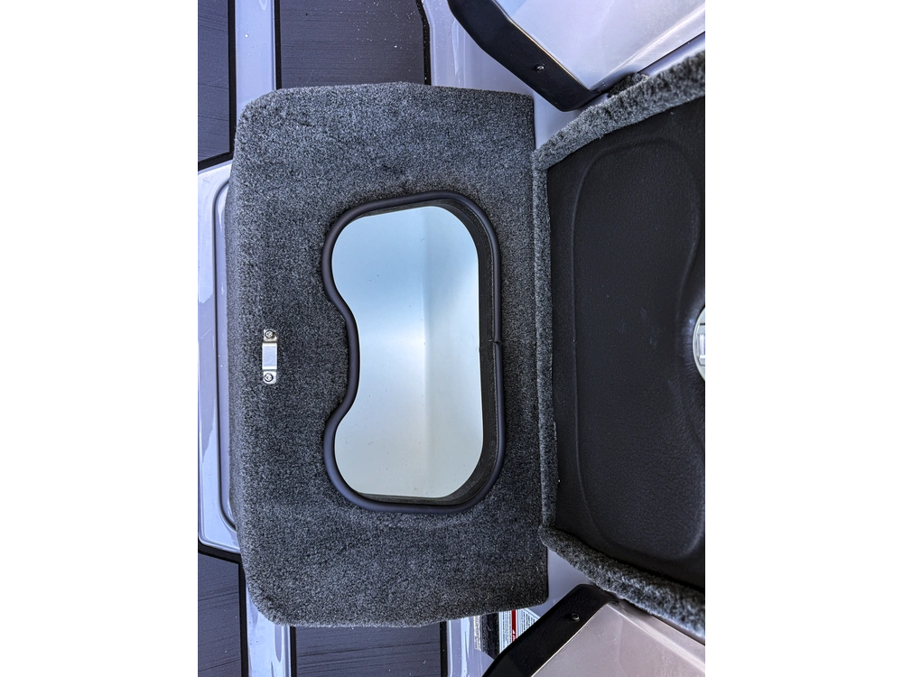 2027 Skeeter Products Wxr2060