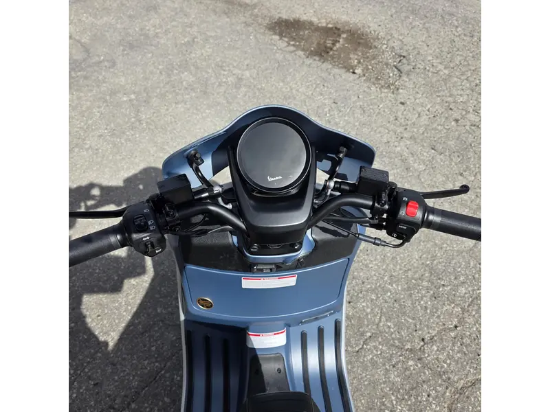 Vespa GTV Officina 8 310 2027