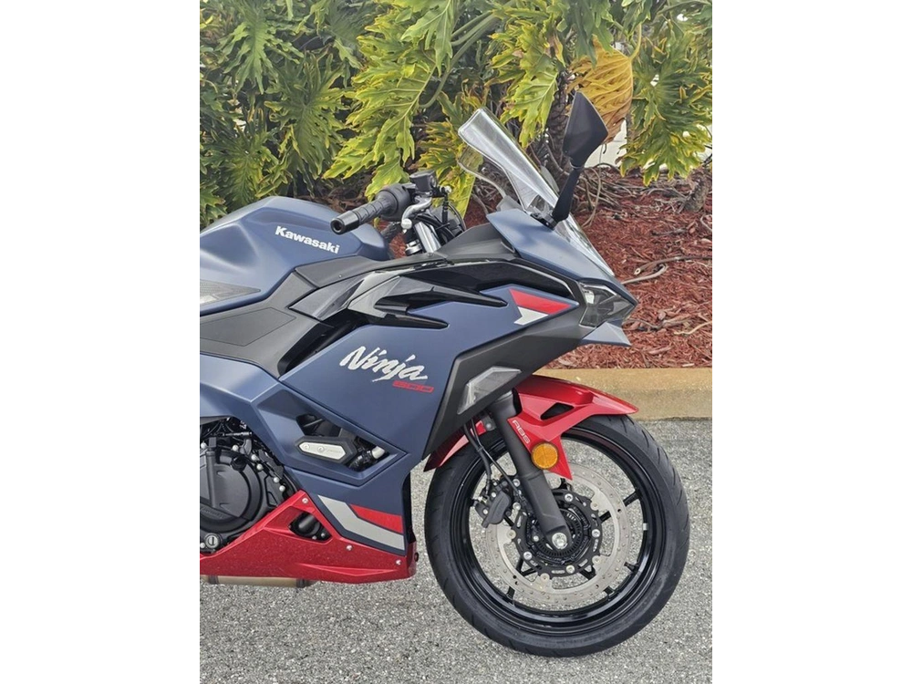 2026 Kawasaki Ninja® 500 Se Abs