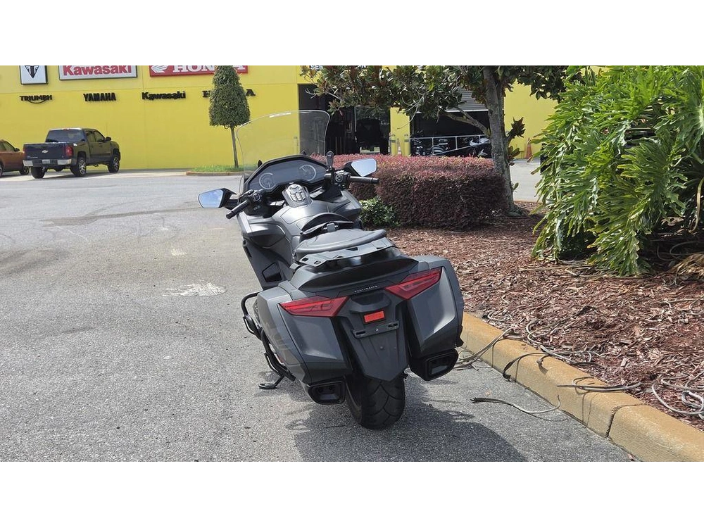 2025 Honda Gold Wing 50th Anniversary Dct