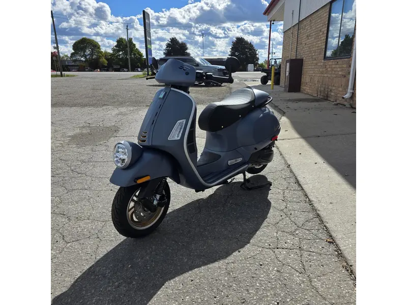 Vespa GTV Officina 8 310 2027