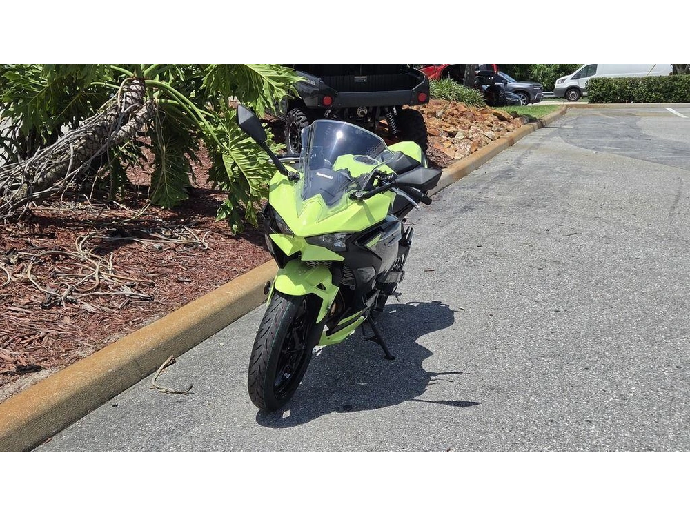 2026 Kawasaki Ninja® 500 Se Abs