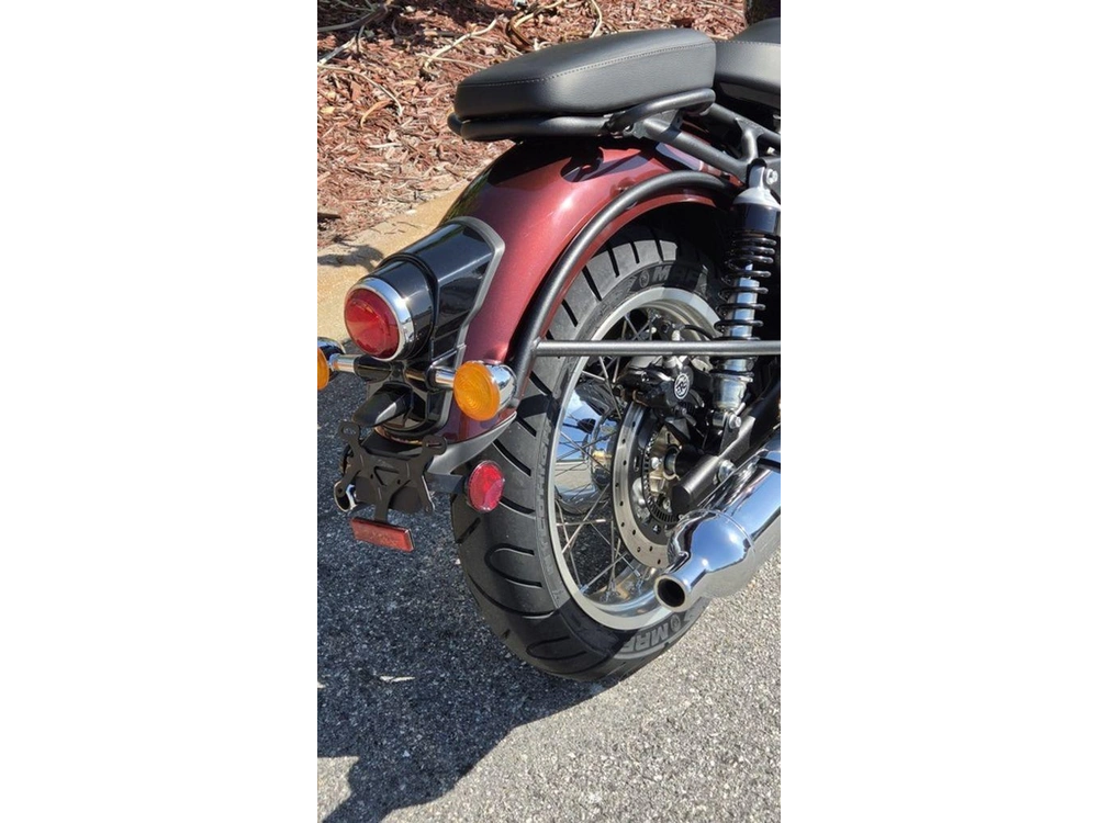 2026 Royal Enfield Classic 650 Vallam Red