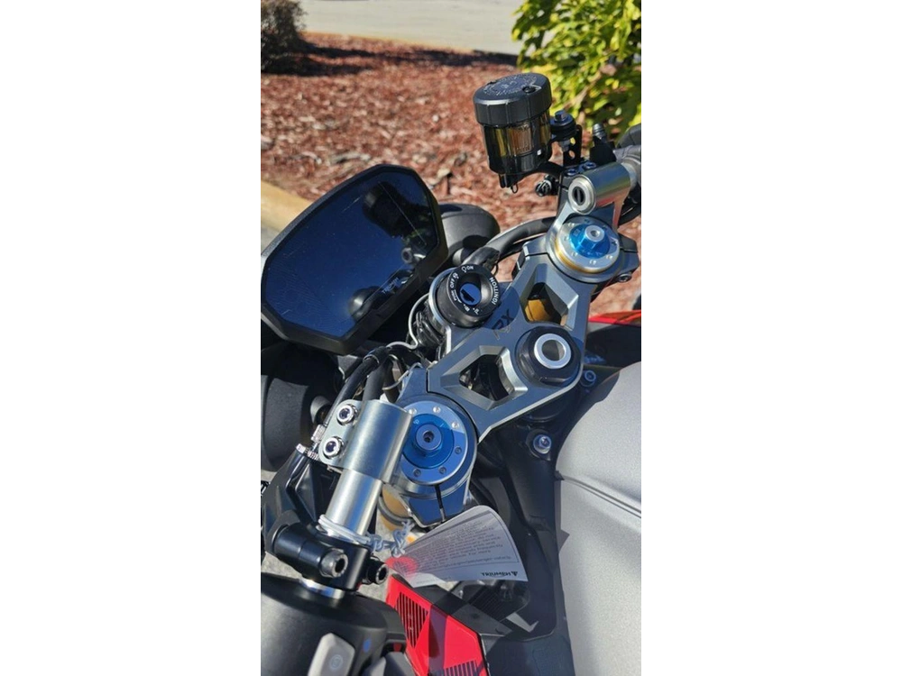 2026 Triumph Street Triple 765 Rx