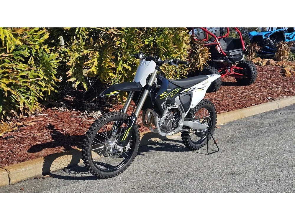 2026 Triumph Tf 250-x Jet Black/pure White