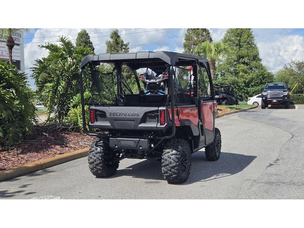 2026 Honda Pioneer 1000-5 Deluxe
