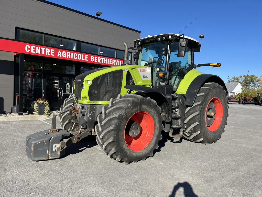 2022 Claas Axion 960