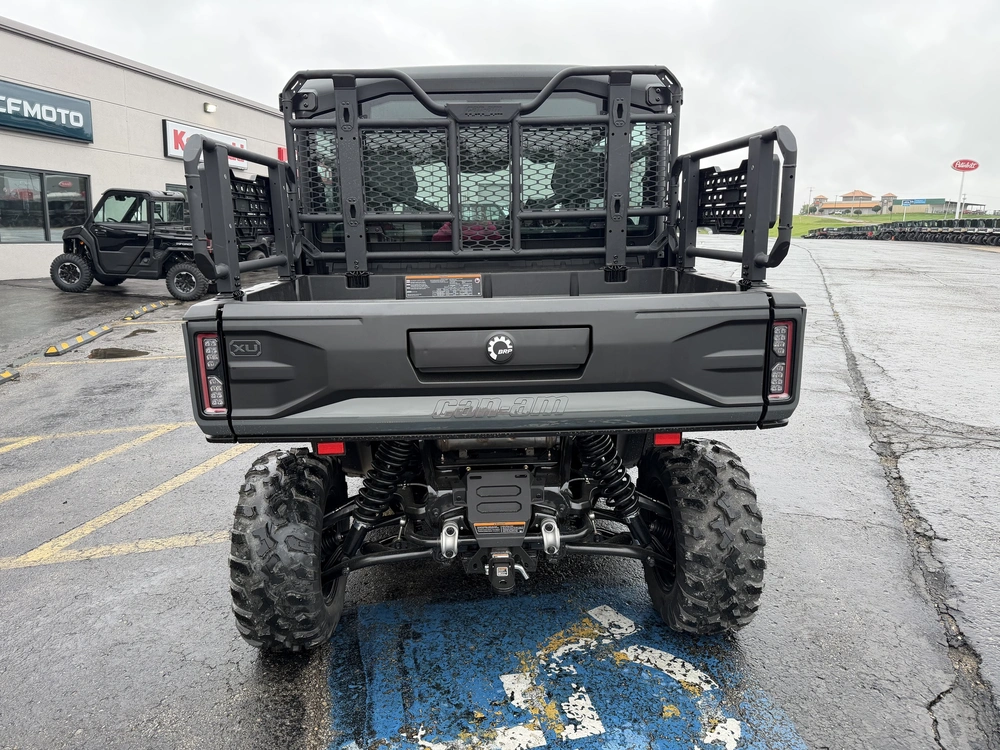 2027 Can-am Defender Xu Max