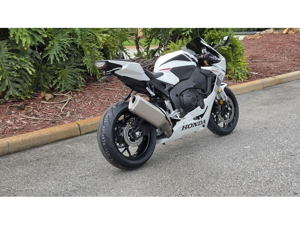 2027 Honda Cbr1000rr