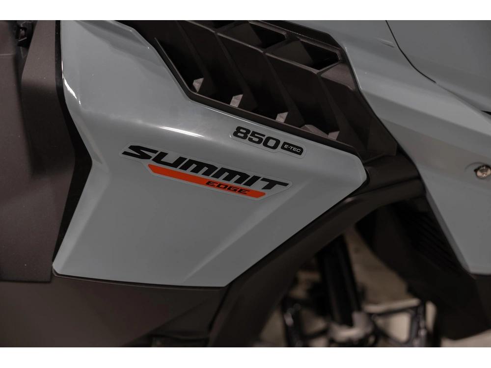 2027 Ski-doo Chvb