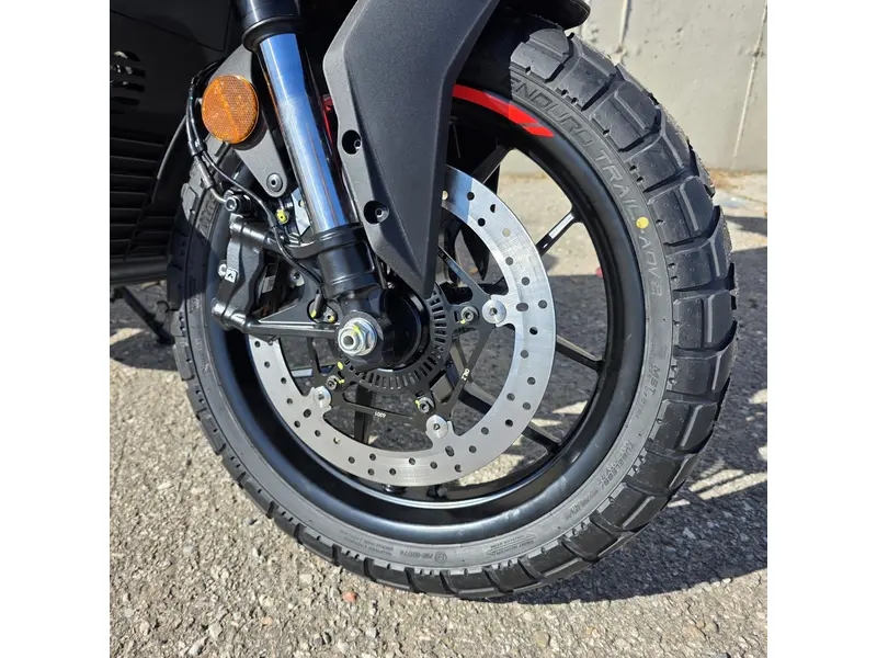 Aprilia SR GT 400 2027